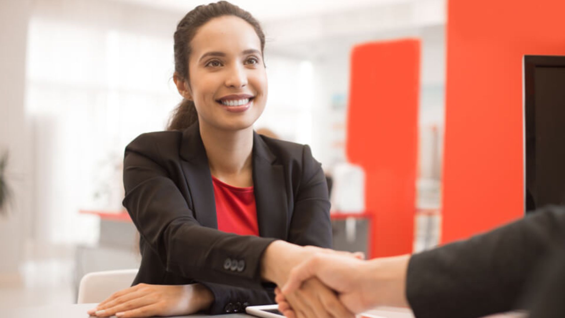 ¿Múltiples Ofertas de Empleo? Cómo Gestionar la Situación.